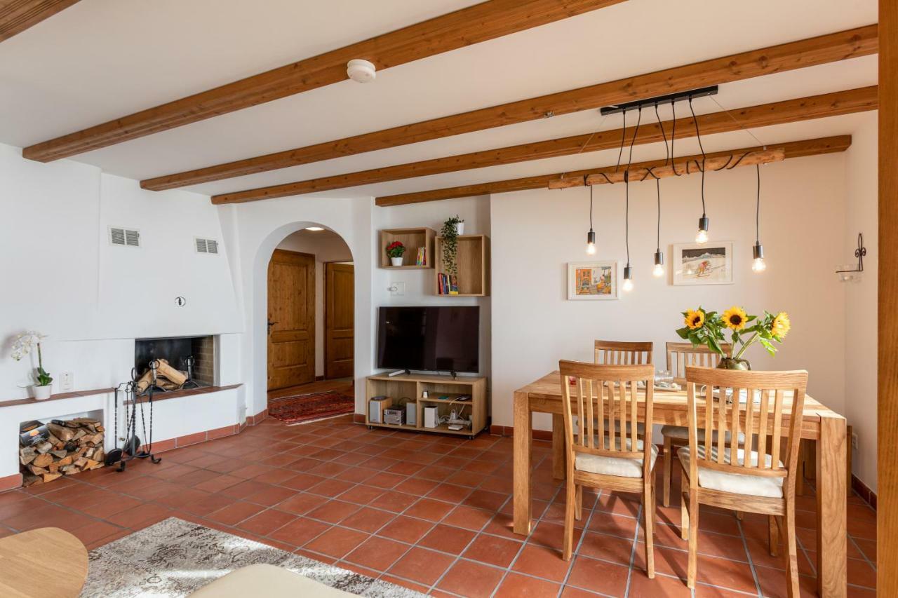Appartement Bijou Ladir Extérieur photo